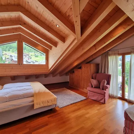 Penthouse Perla Апартаменты Зас-Фе
